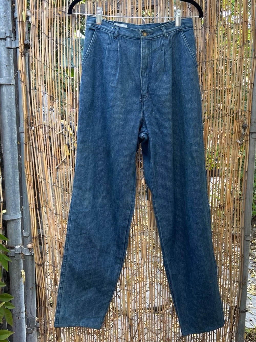 Vintage Pinstripe Straight-Leg Jeans in Indigo Blue